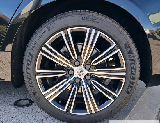 Volvo S60 cena 164900 przebieg: 29206, rok produkcji 2022 z Krzywiń małe 301